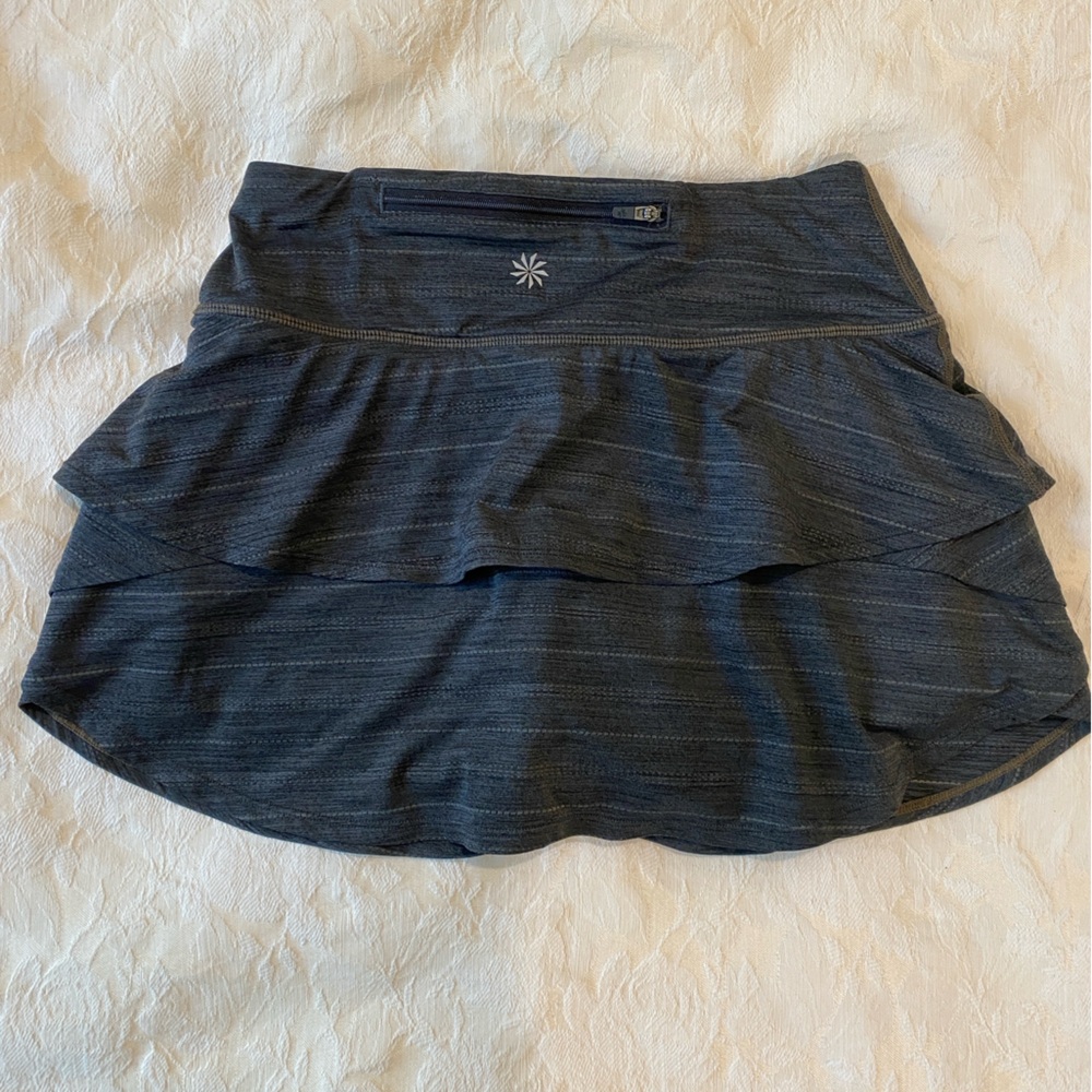 Cute tiered skort. Feminine athlete.